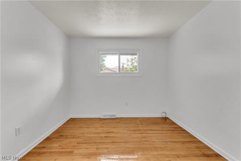 891 Pepperwood Drive Brunswick OH 44212