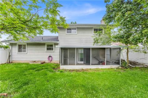 891 Pepperwood Drive Brunswick OH 44212