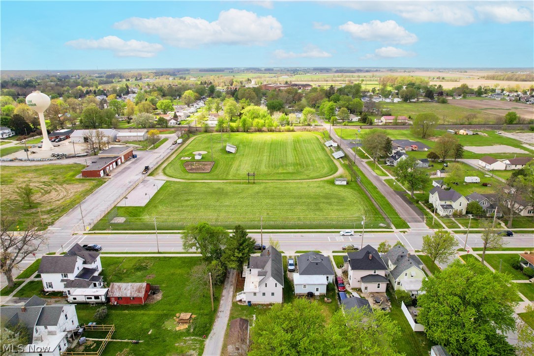 336 N Church Street Oak Harbor OH 43449