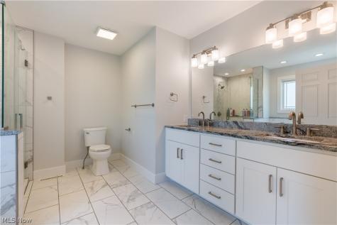 1387 Walnut Ridge Drive Uniontown OH 44685