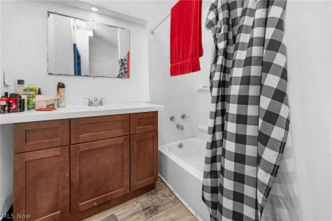 3208 E 66th Street Cleveland OH 44127