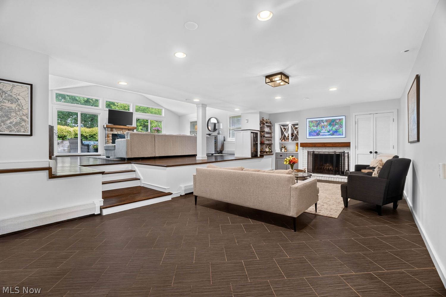 8446 Rockspring Drive Chagrin Falls OH 44023