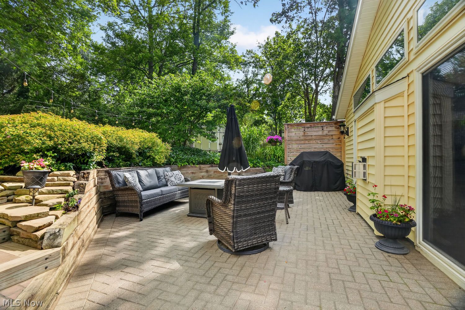 8446 Rockspring Drive Chagrin Falls OH 44023