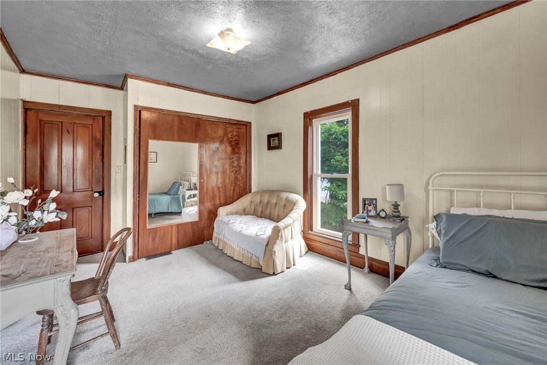 6012 Apollo Road NE Salineville OH 43945