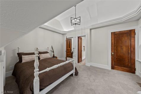 1510 Arndale Road Stow OH 44224