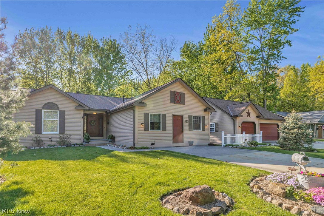 7468 Dyke Avenue North Ridgeville OH 44039