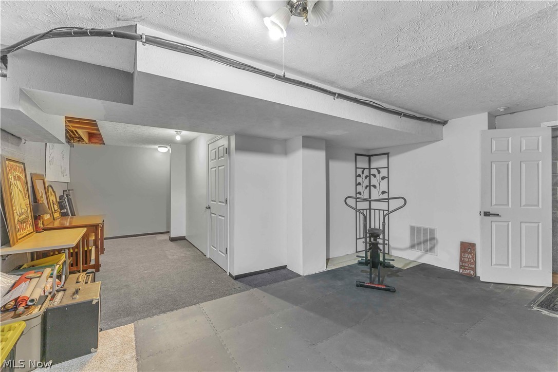 7468 Dyke Avenue North Ridgeville OH 44039
