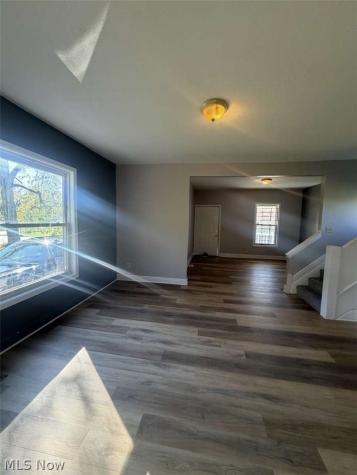 3247 E 90th Street Cleveland OH 44104