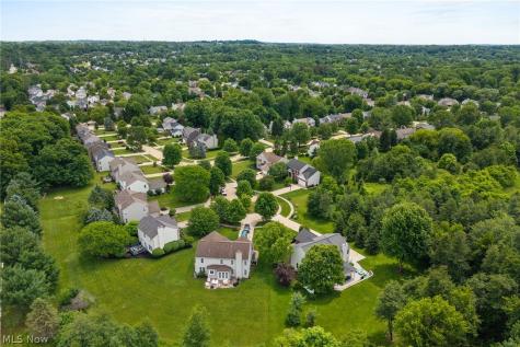 559 Alliance Drive Sagamore Hills OH 44067