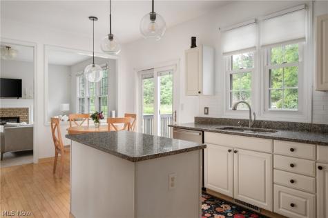 559 Alliance Drive Sagamore Hills OH 44067