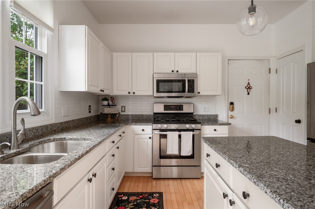 559 Alliance Drive Sagamore Hills OH 44067