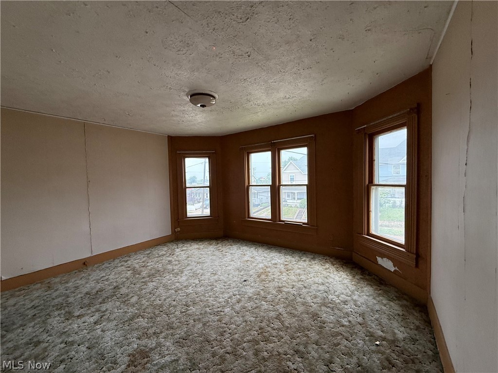 139 Harrison Avenue SW Canton OH 44706