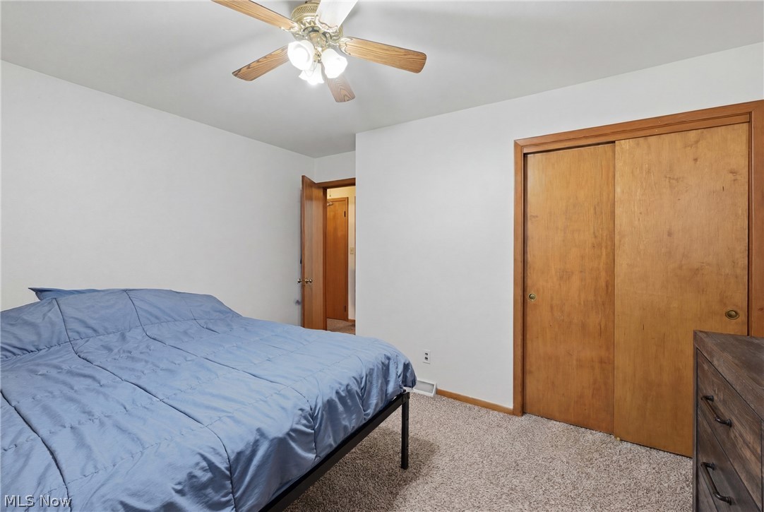 404 Elizabeth Street Hubbard OH 44425