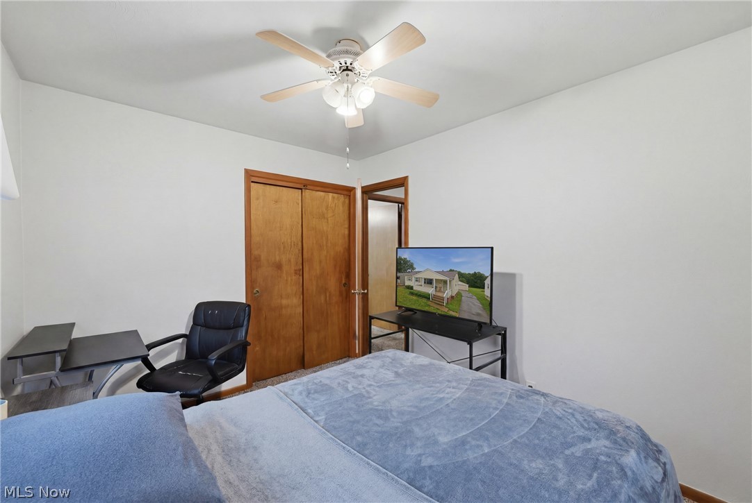 404 Elizabeth Street Hubbard OH 44425