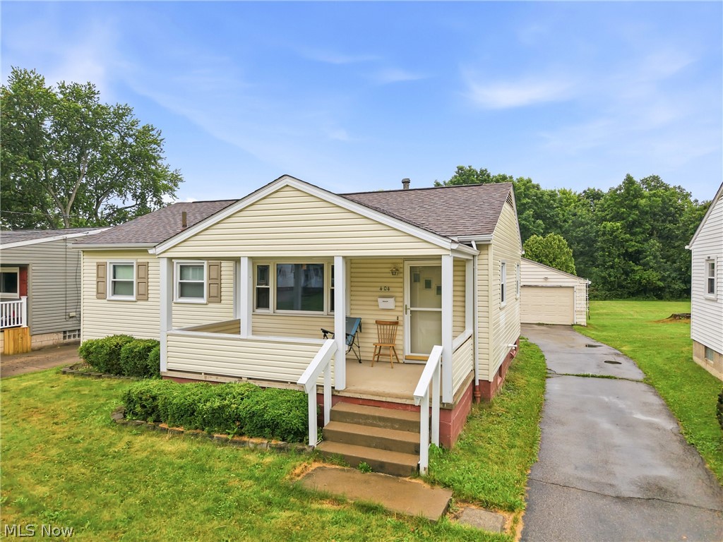 404 Elizabeth Street Hubbard OH 44425