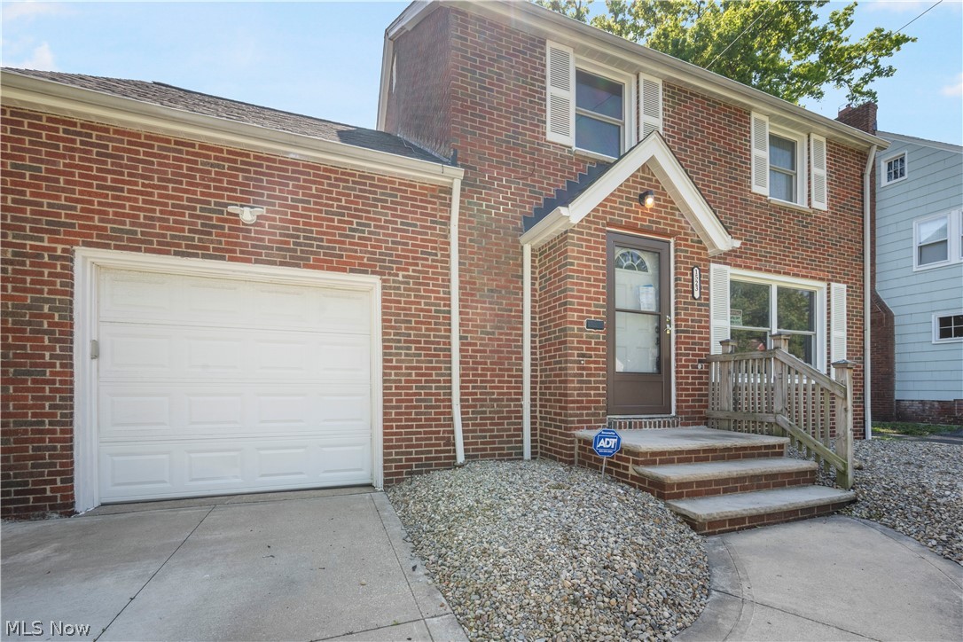 1523 Maywood Road South Euclid OH 44121