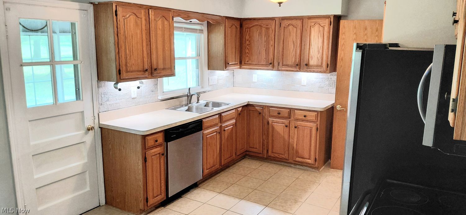10052 Albion Road North Royalton OH 44133