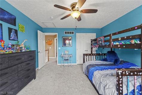 2721 Candlestick Drive Norton OH 44203