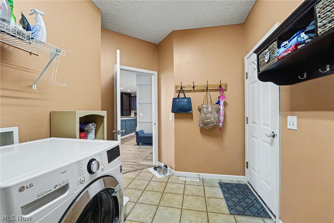 2721 Candlestick Drive Norton OH 44203