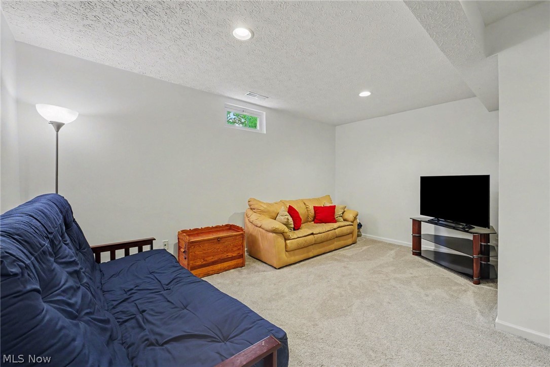 2721 Candlestick Drive Norton OH 44203