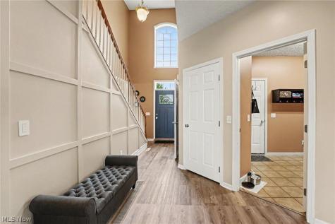 2721 Candlestick Drive Norton OH 44203