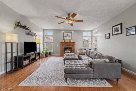 2721 Candlestick Drive Norton OH 44203