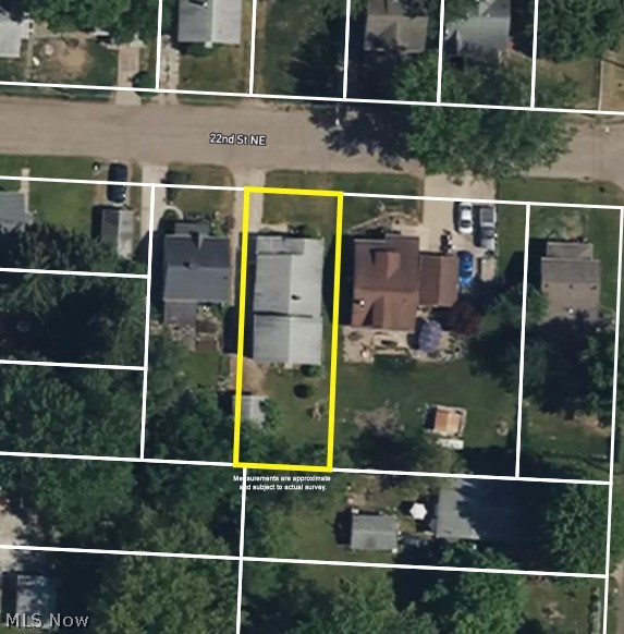 1516 22nd Street NE Canton OH 44714