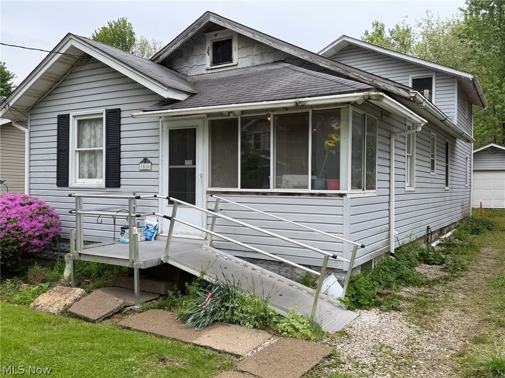 1516 22nd Street NE Canton OH 44714