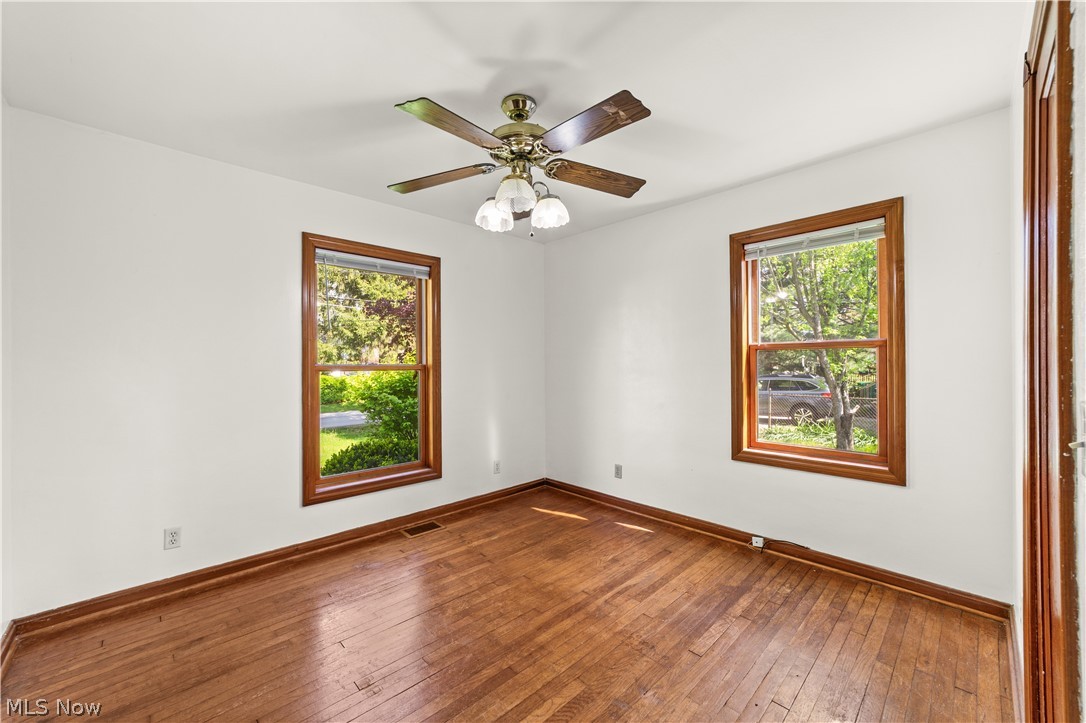 182 Norman Avenue Avon Lake OH 44012