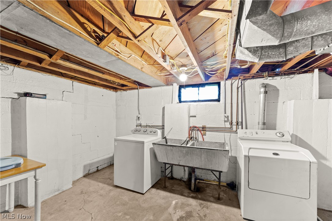 182 Norman Avenue Avon Lake OH 44012