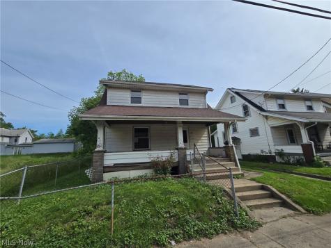1117 14th Street NE Canton OH 44705