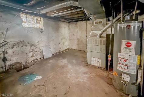 2173 E 86th Street Cleveland OH 44106