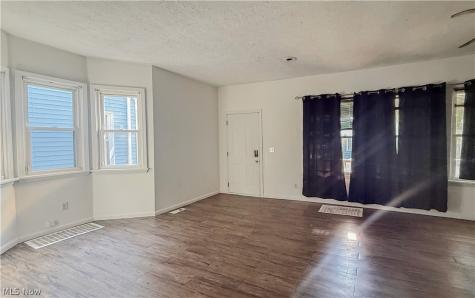 2173 E 86th Street Cleveland OH 44106
