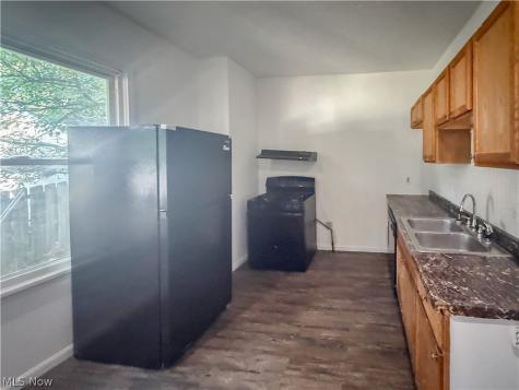 2173 E 86th Street Cleveland OH 44106