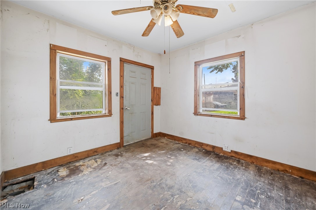 245 Main Street Leetonia OH 44431