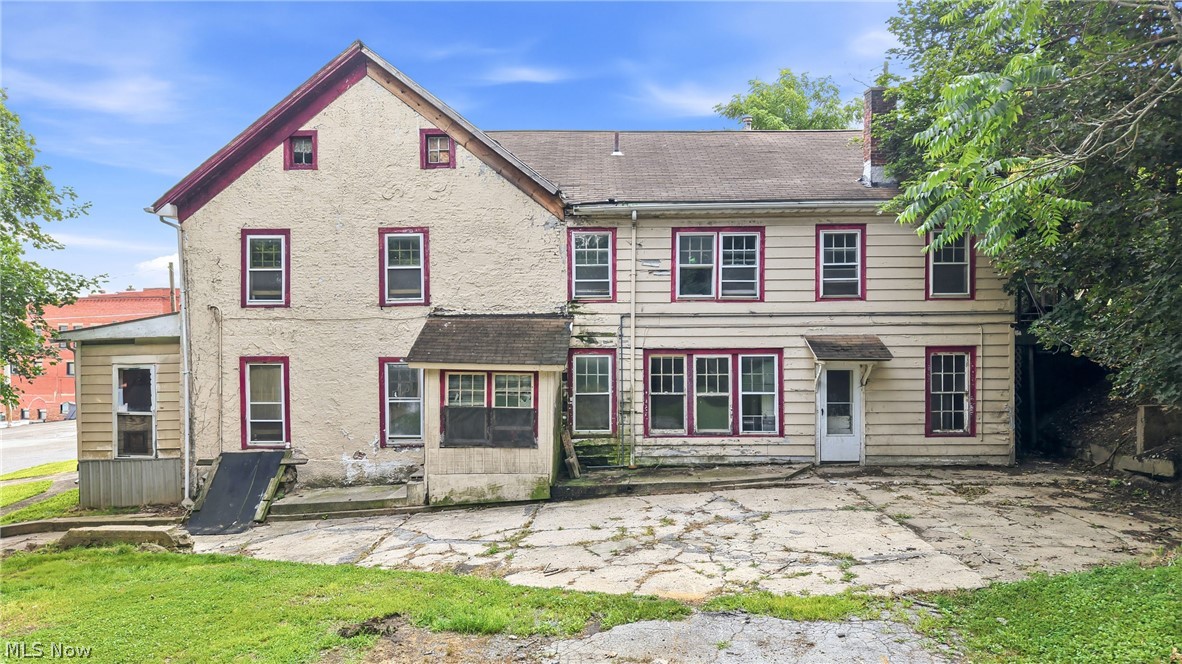 245 Main Street Leetonia OH 44431