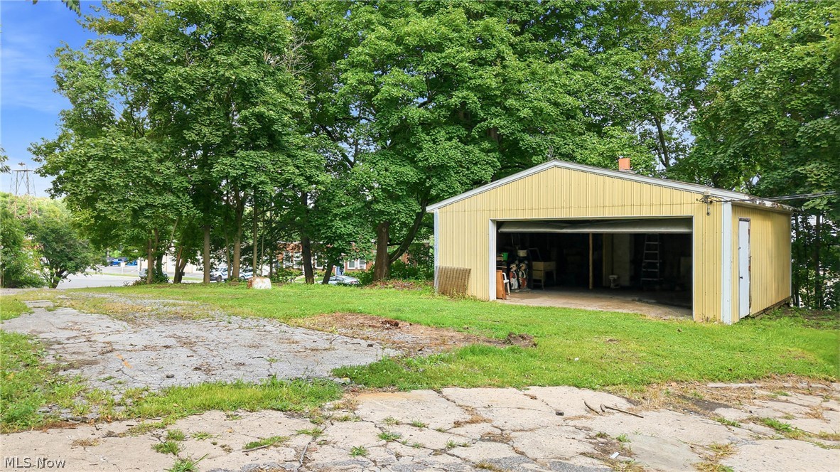 245 Main Street Leetonia OH 44431