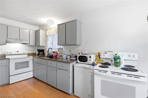 744 Edwards Drive Berea OH 44017