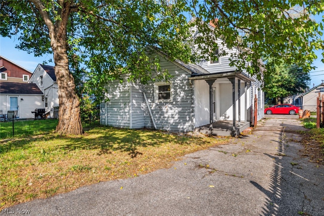 3623 Siam Avenue Cleveland OH 44113