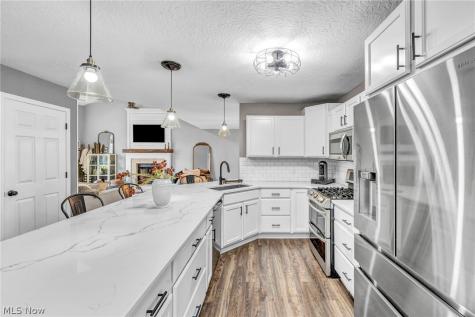 10836 Withington Avenue NW Uniontown OH 44685