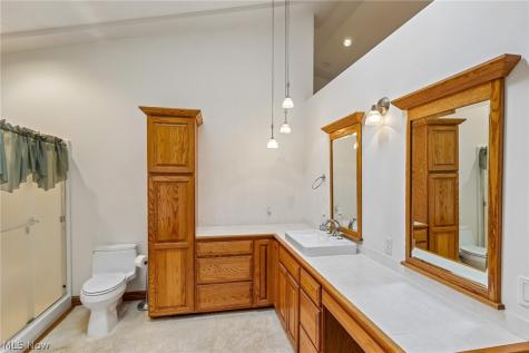 1006 Traci Lane Copley OH 44321