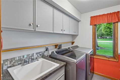 1006 Traci Lane Copley OH 44321