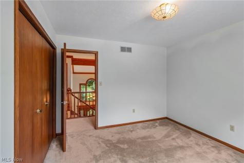 1006 Traci Lane Copley OH 44321