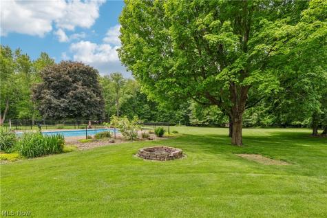 1006 Traci Lane Copley OH 44321