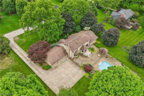 1006 Traci Lane Copley OH 44321