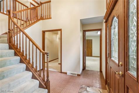 1006 Traci Lane Copley OH 44321