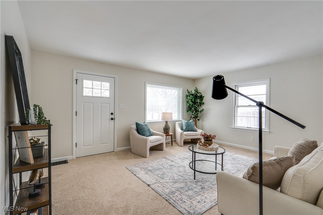 2079 12th Street SW Akron OH 44314