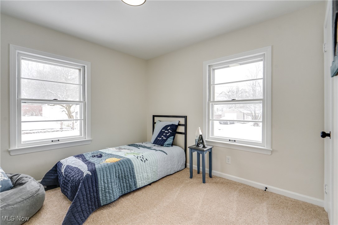 2079 12th Street SW Akron OH 44314