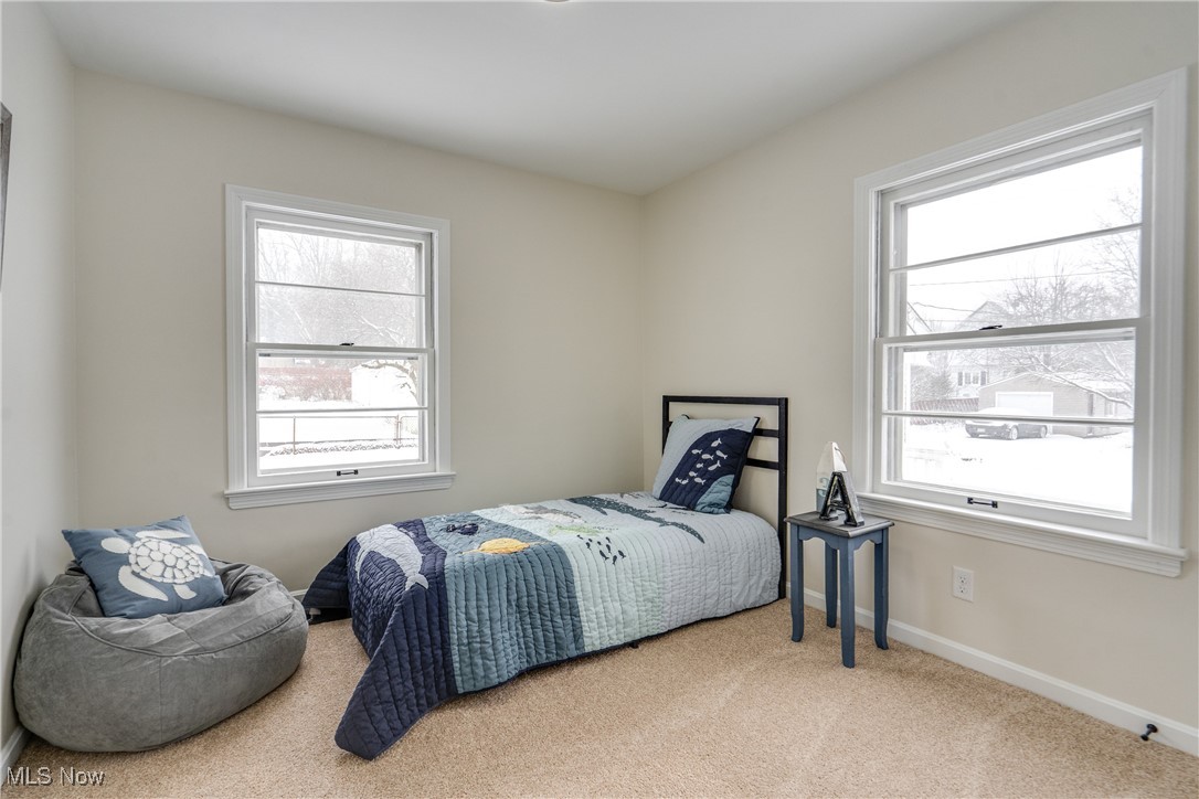 2079 12th Street SW Akron OH 44314