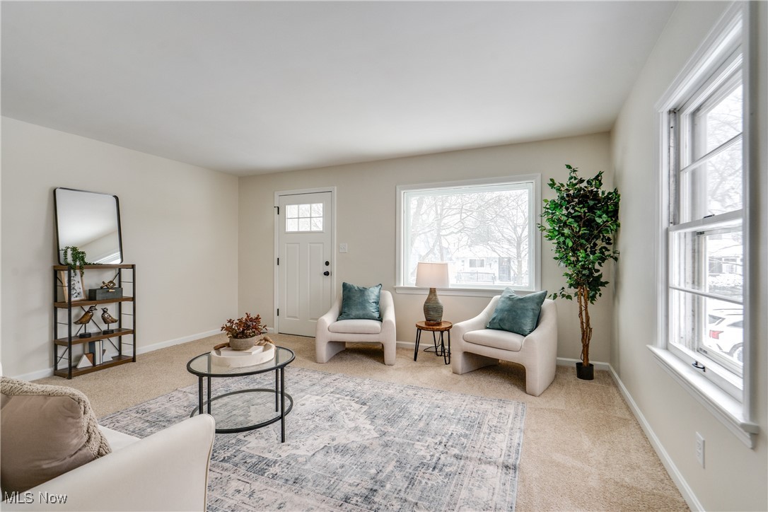 2079 12th Street SW Akron OH 44314